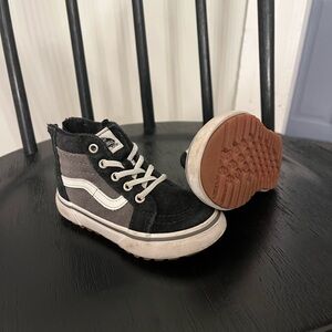 Vans Kids High-Top Sneakers - Black and Gray